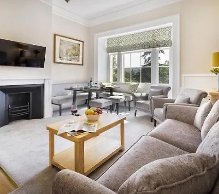 Waterfoot Park Пули-Бридж